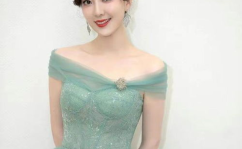 女大学生娱乐圈吃瓜,揭秘校园里的明星八卦风云