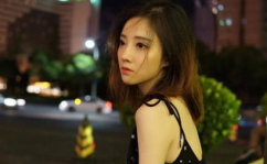 娱乐吃瓜姐网红是谁扮演的,娱乐吃瓜姐网红背后的神秘扮演者