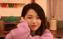 她为了吃瓜进娱乐圈小说,她为吃瓜而入娱乐圈的奇幻之旅