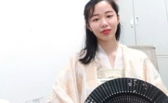 她为了吃瓜进娱乐圈小说,她为吃瓜而入娱乐圈的奇幻之旅