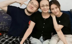 娱乐八卦吃瓜用的歌曲叫什么,揭秘娱乐八卦界的“瓜田”旋律