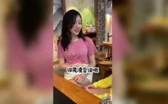 娱乐吃瓜酱跳舞视频,燃爆夏日街头！