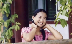 娱乐吃瓜酱贾玲,娱乐吃瓜界的“瓜王”，揭秘娱乐圈幕后故事