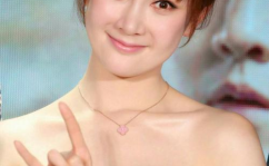 娱乐吃瓜君张檬,娱乐圈“吃瓜”女王，揭秘明星幕后故事